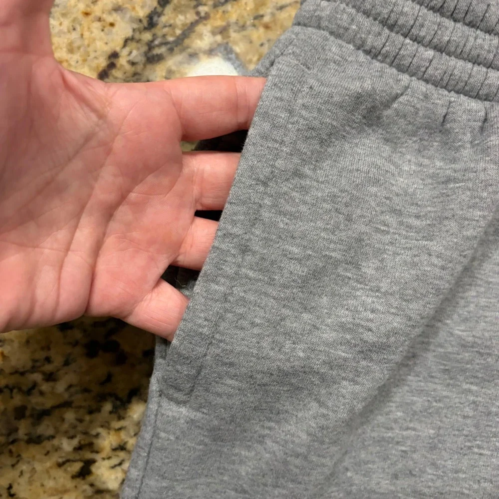 Jordan Boy Gray Fleece Cargo Sweatpants Jumpman Logo Joggers Size M 10-12Y